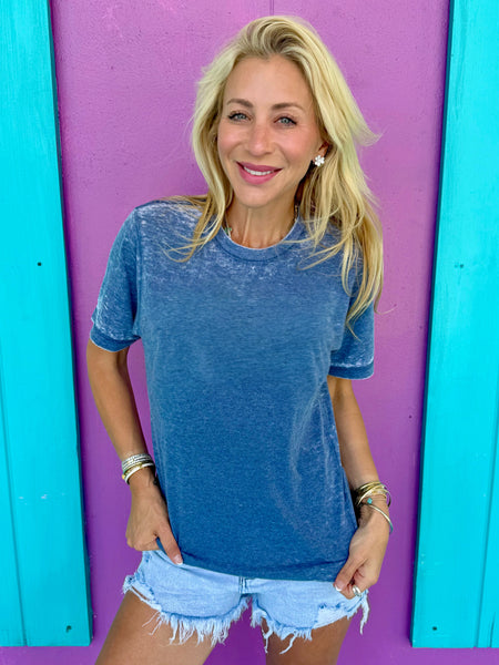 Homebody Denim Acid Wash Tee - Sunshine Sisters
