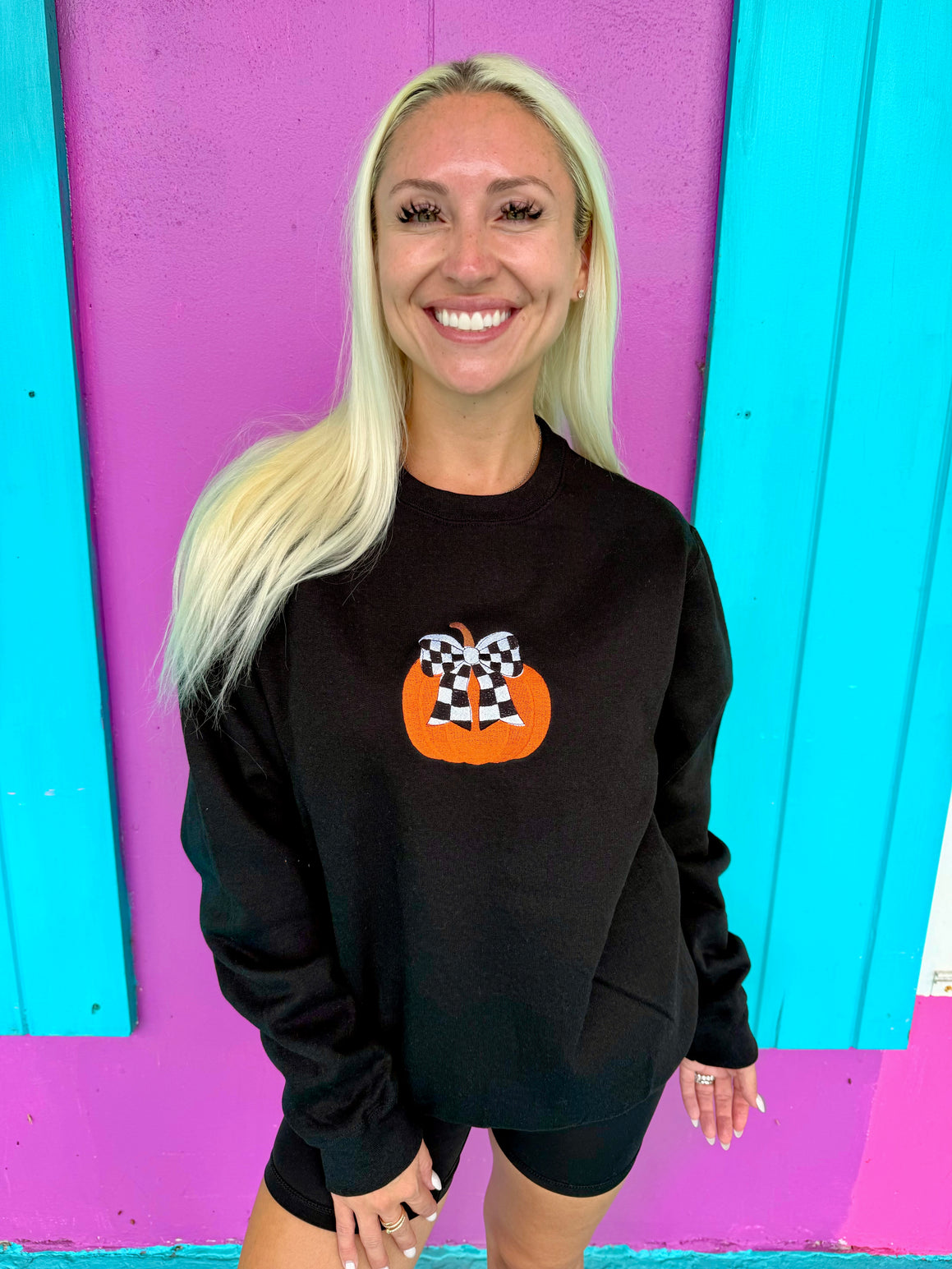 Checkered Bow Pumpkin Embroidered Sweatshirt
