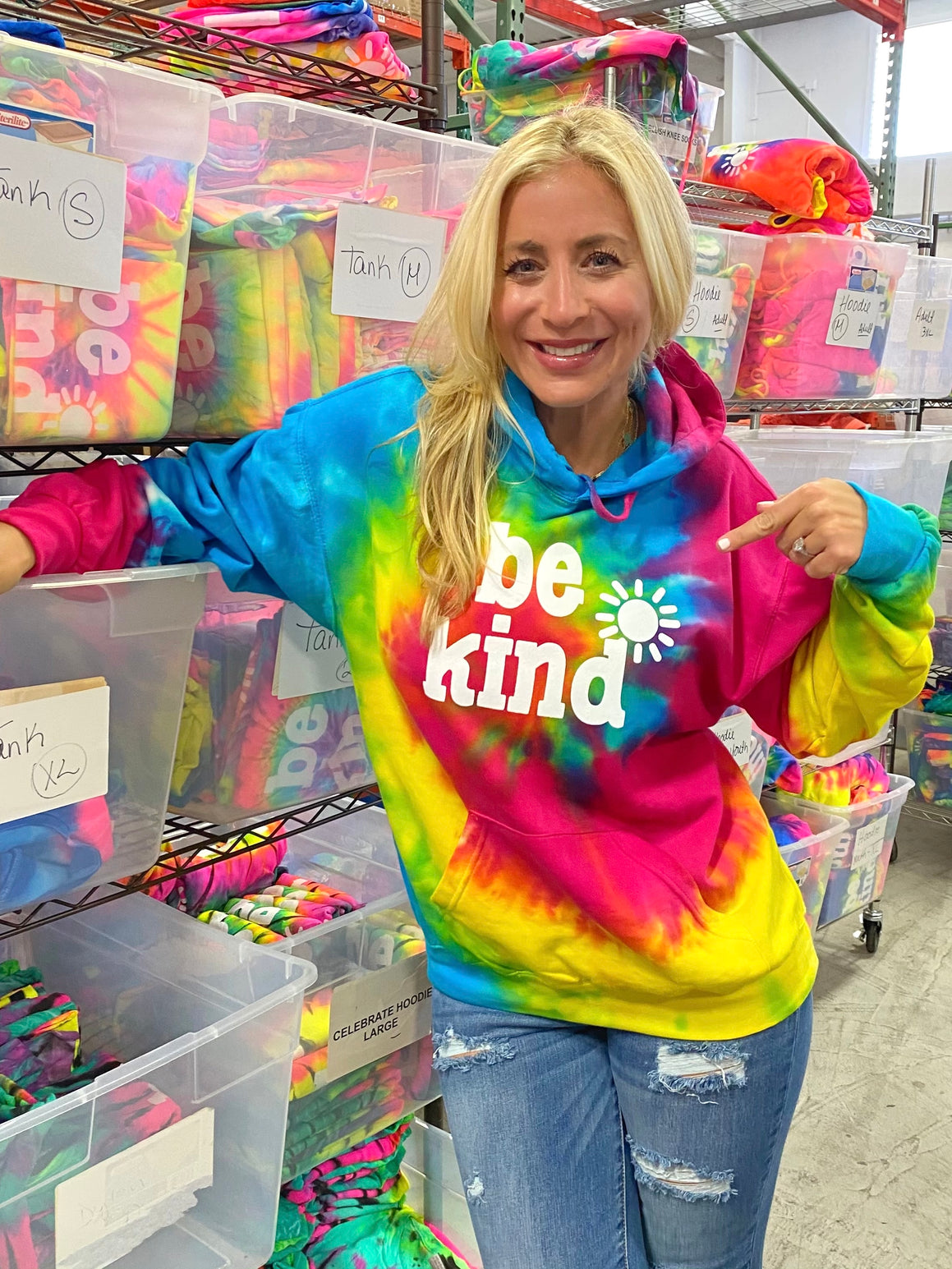 Be Kind Hoodie Reactive Rainbow